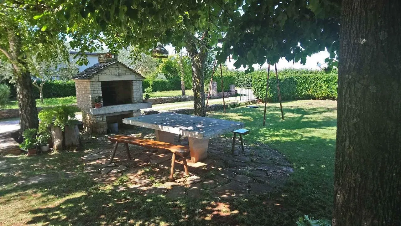 Holiday Home In Umag/Istrien 31247  Umag